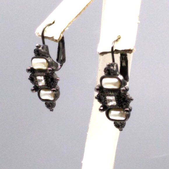 Vintage Berebi Pearl and Crystal Drop Earrings in Gunmetal Gray, Signed Designer - Picture 3 of 5